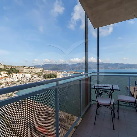 Skyline - Goelba Apartmán